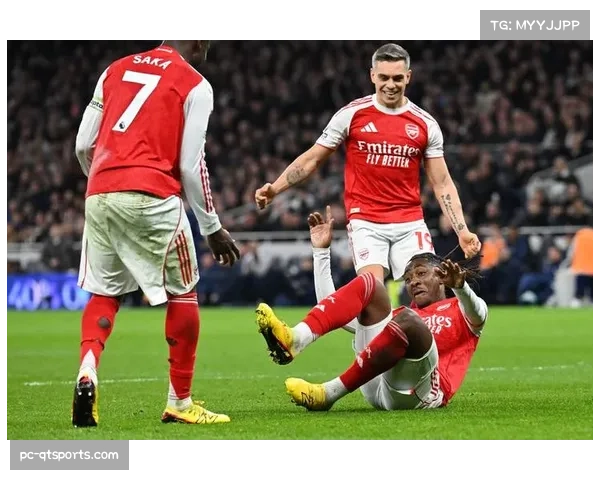 阿森纳4-1双杀热刺,埃泽与哲凯赖什双双梅开二度,枪手领先曼城5分 阿森纳4-1双杀热刺,埃泽与哲凯赖什双双梅开二度,枪手领先曼城5分